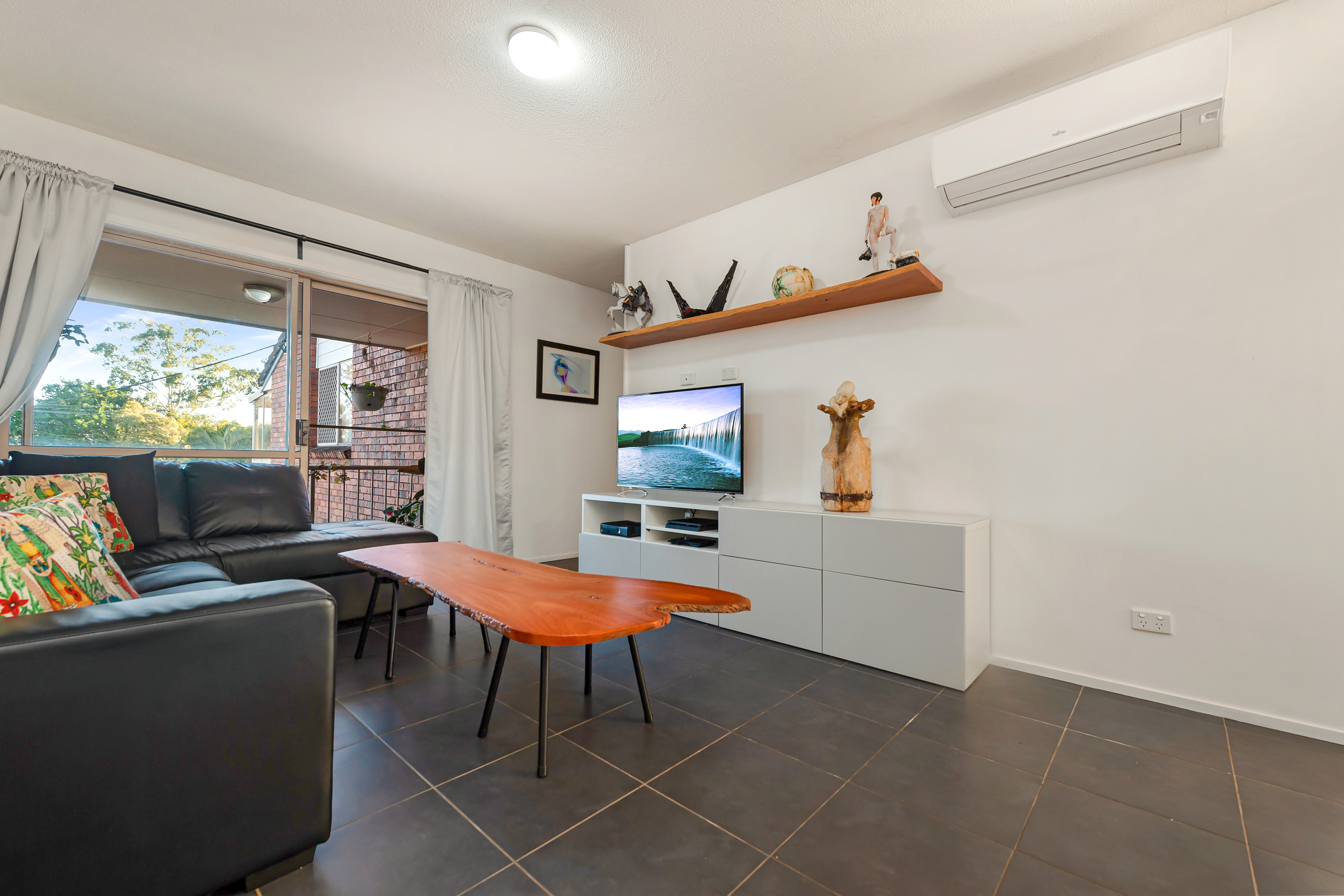 bec8d3fda2cda61dc4a4fff6c2cae655property-1598768334.jpg